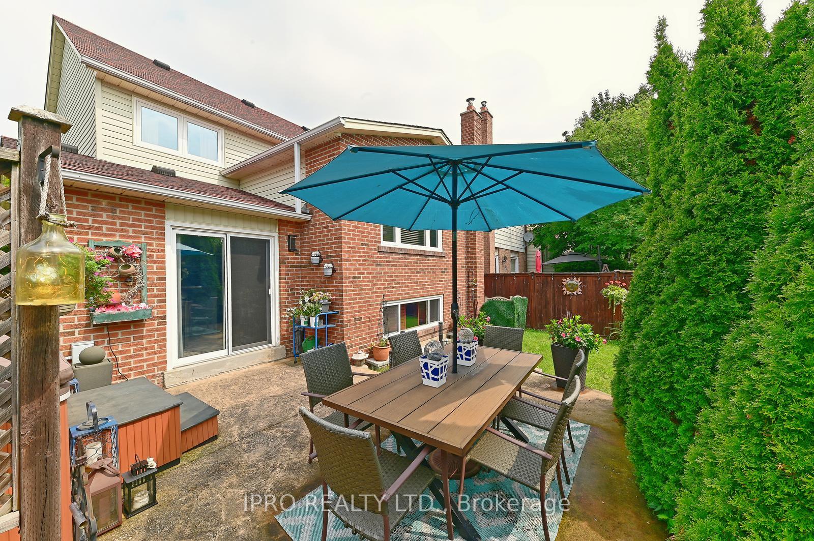 Photo 29 of 16 Bryant Court, Brampton, Brampton West — HOMEH
