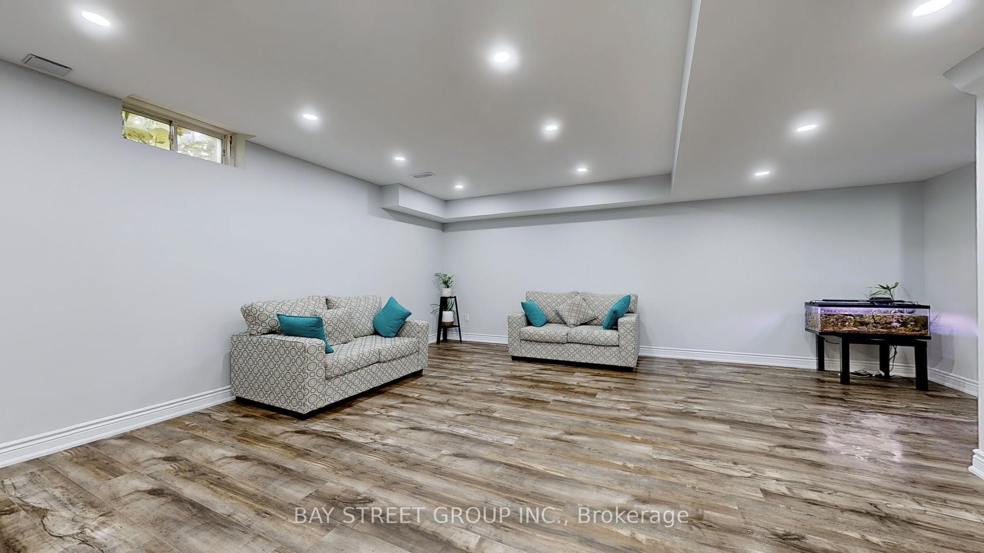 Photo 19 of 24 Zelda Road, Brampton, Sandringham-Wellington North — HOMEH