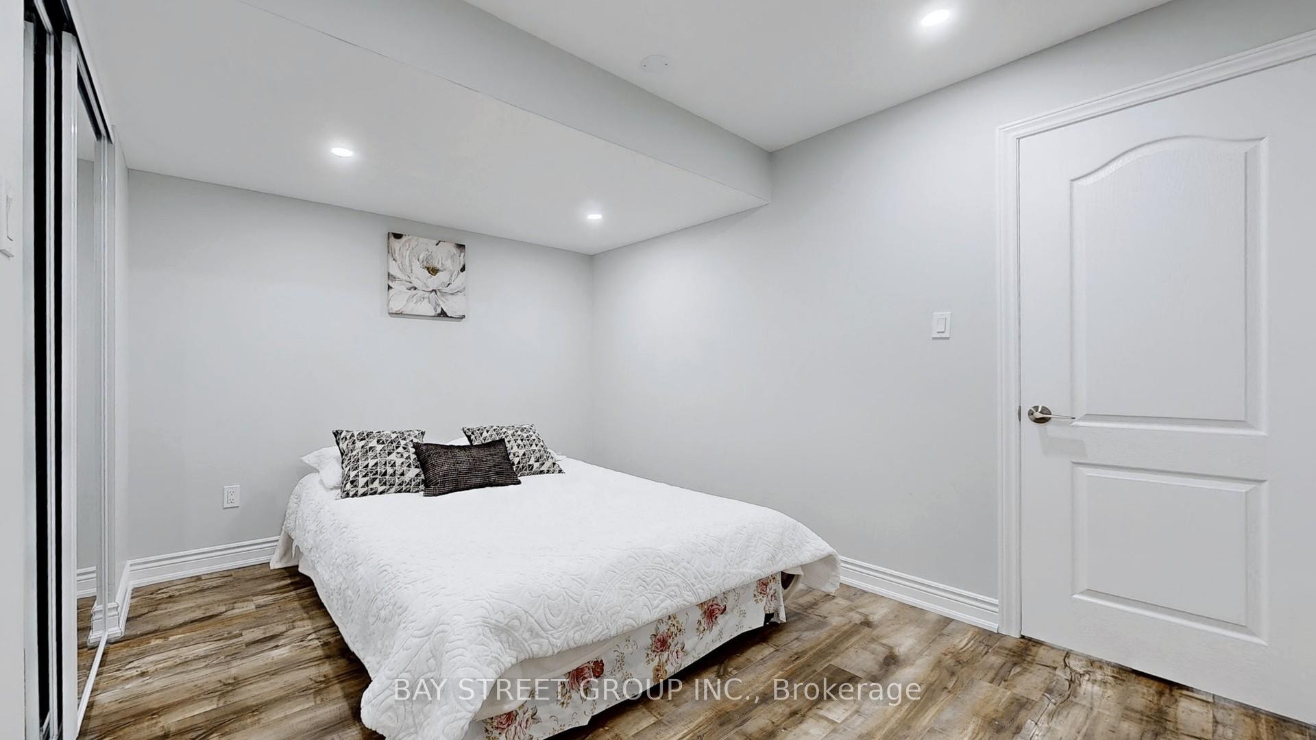 Photo 23 of 24 Zelda Road, Brampton, Sandringham-Wellington North — HOMEH
