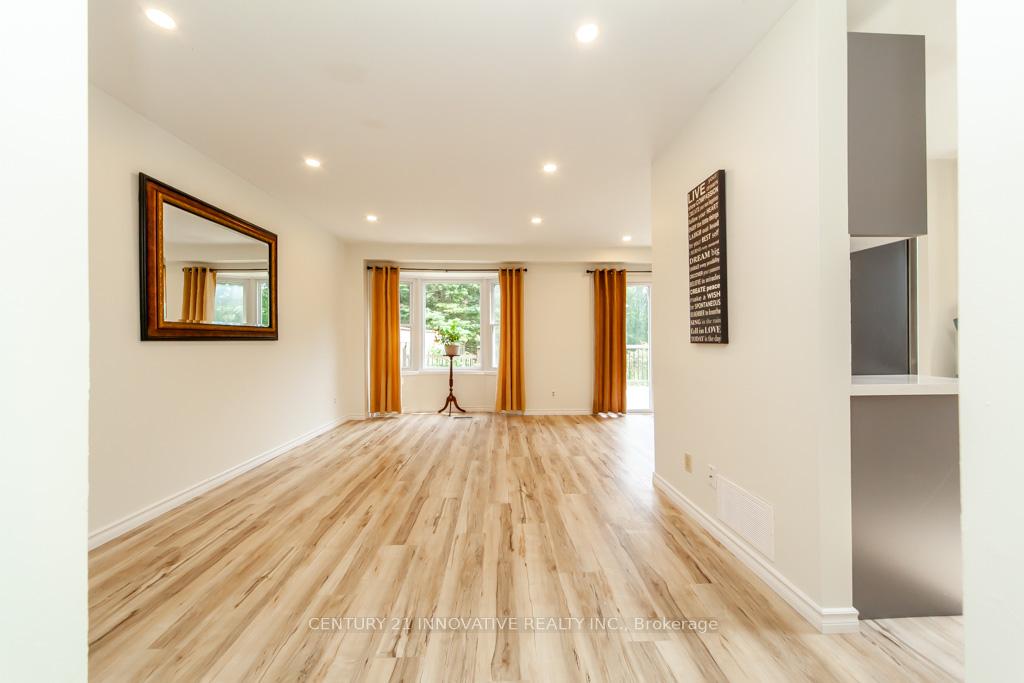 Photo 6 of 1 Prout Drive, Clarington, Bowmanville — HOMEH