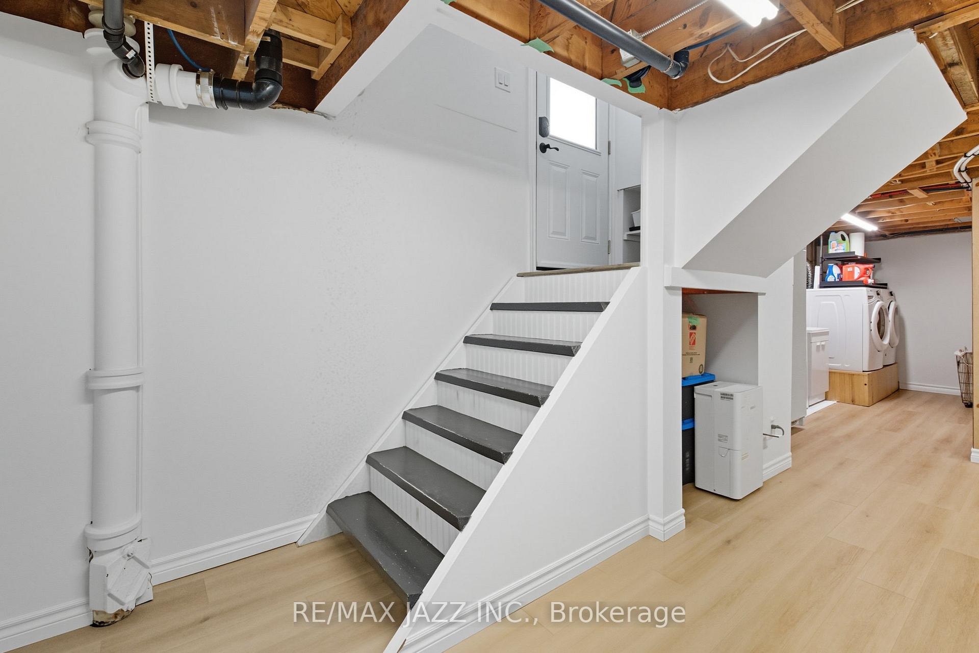 Photo 22 of 55 Liberty Street S, Clarington, Bowmanville — HOMEH