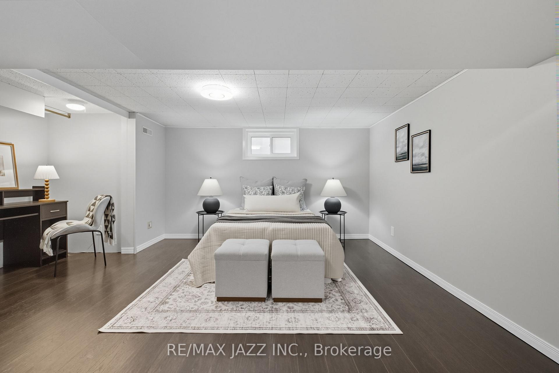 Photo 23 of 55 Liberty Street S, Clarington, Bowmanville — HOMEH