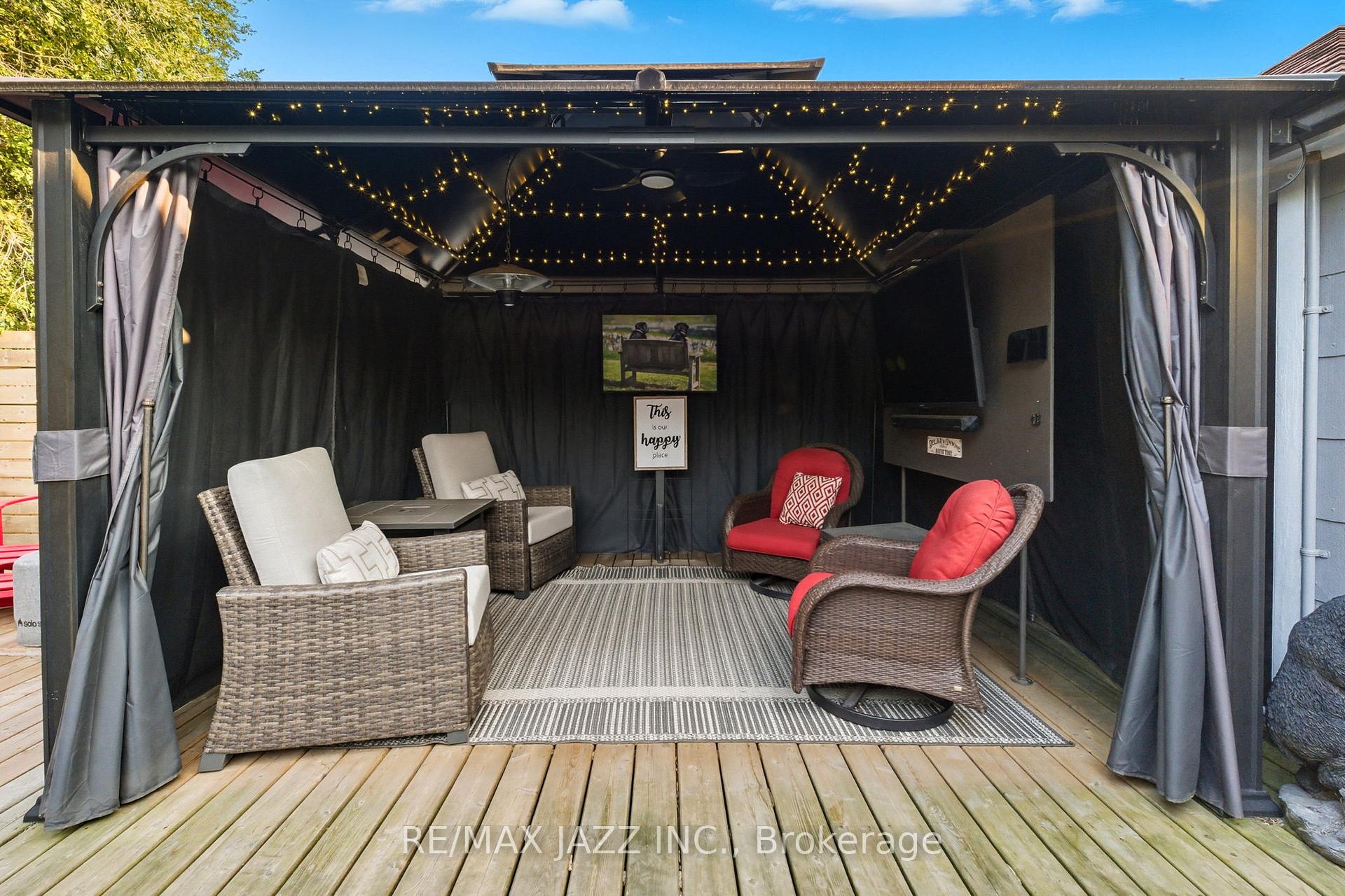 Photo 37 of 55 Liberty Street S, Clarington, Bowmanville — HOMEH