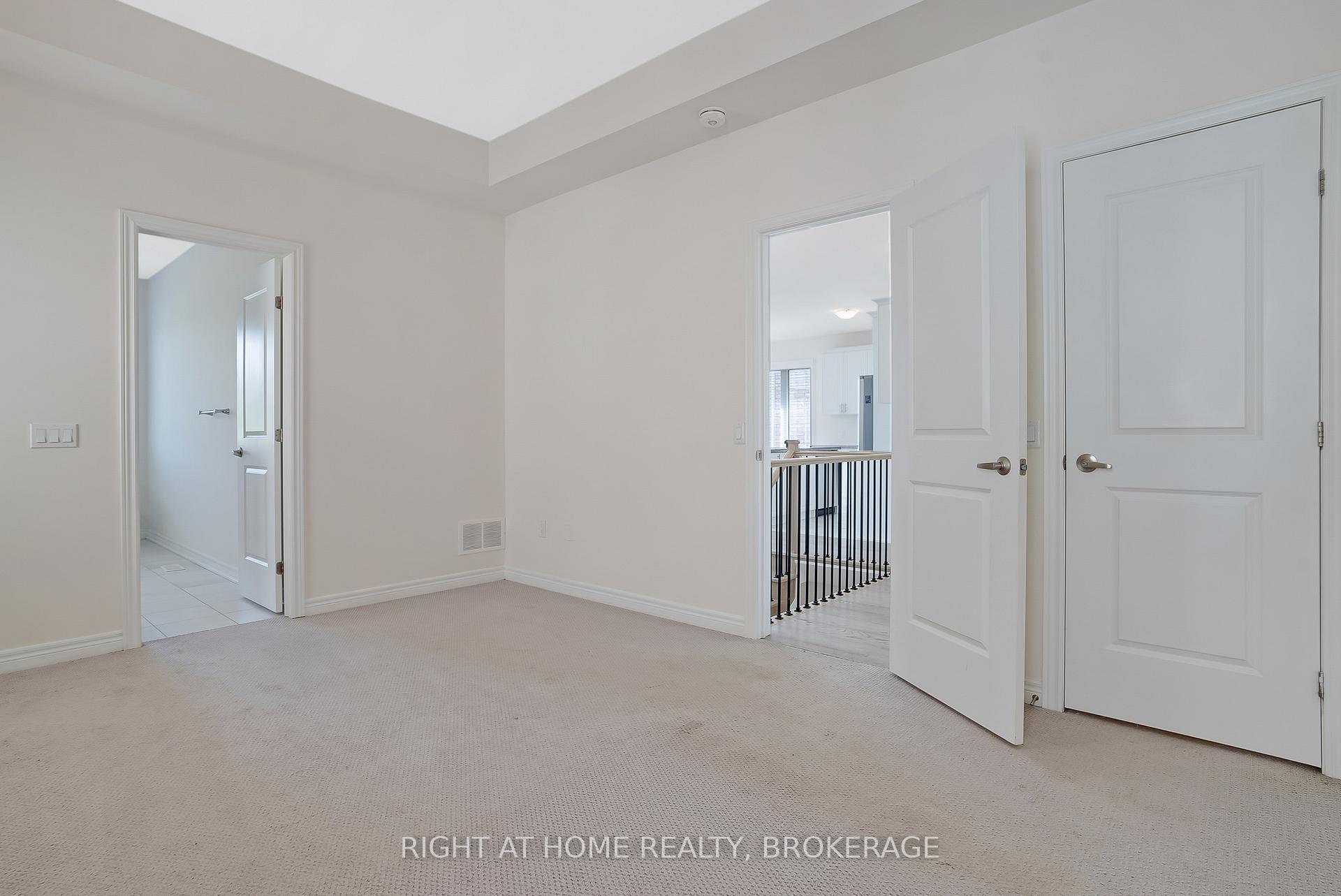 Photo 19 of 19 Robarts Drive, Hamilton, Ancaster — HOMEH