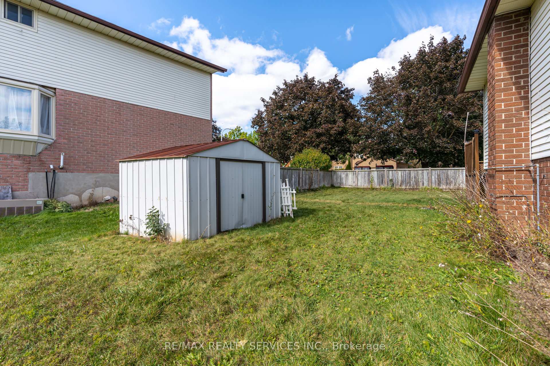 Photo 30 of 109 Biehn Drive, Kitchener — HOMEH