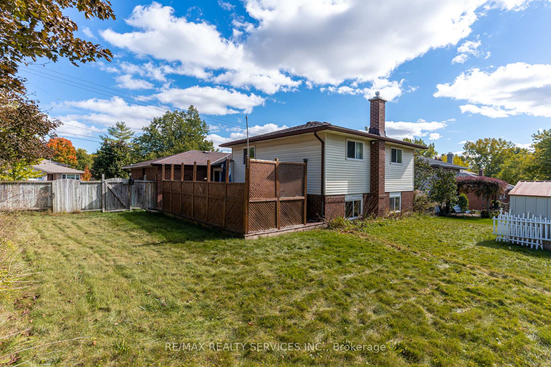 Photo 36 of 109 Biehn Drive, Kitchener — HOMEH