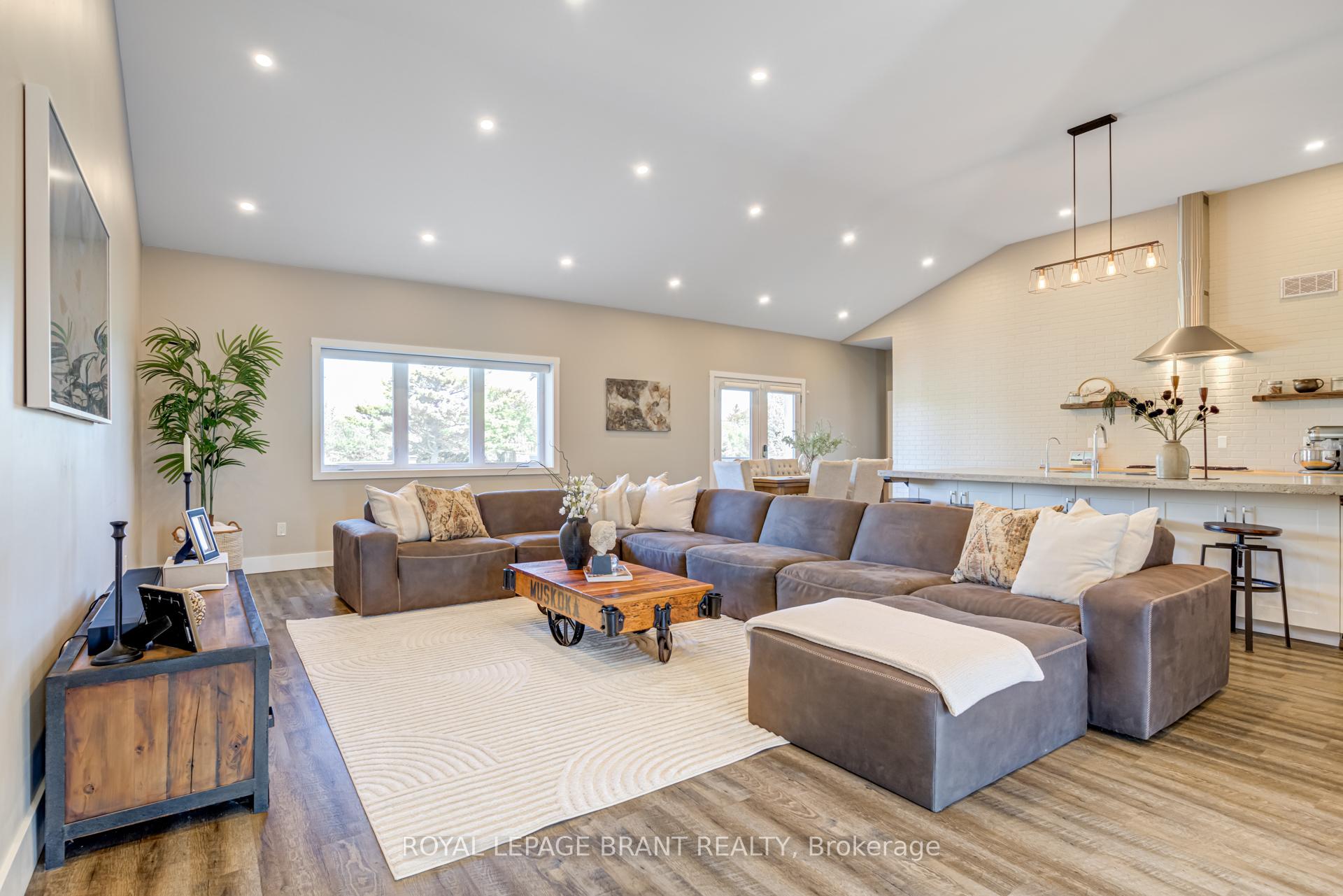 Photo 20 of 180 Royal Oak Road, Cambridge — HOMEH