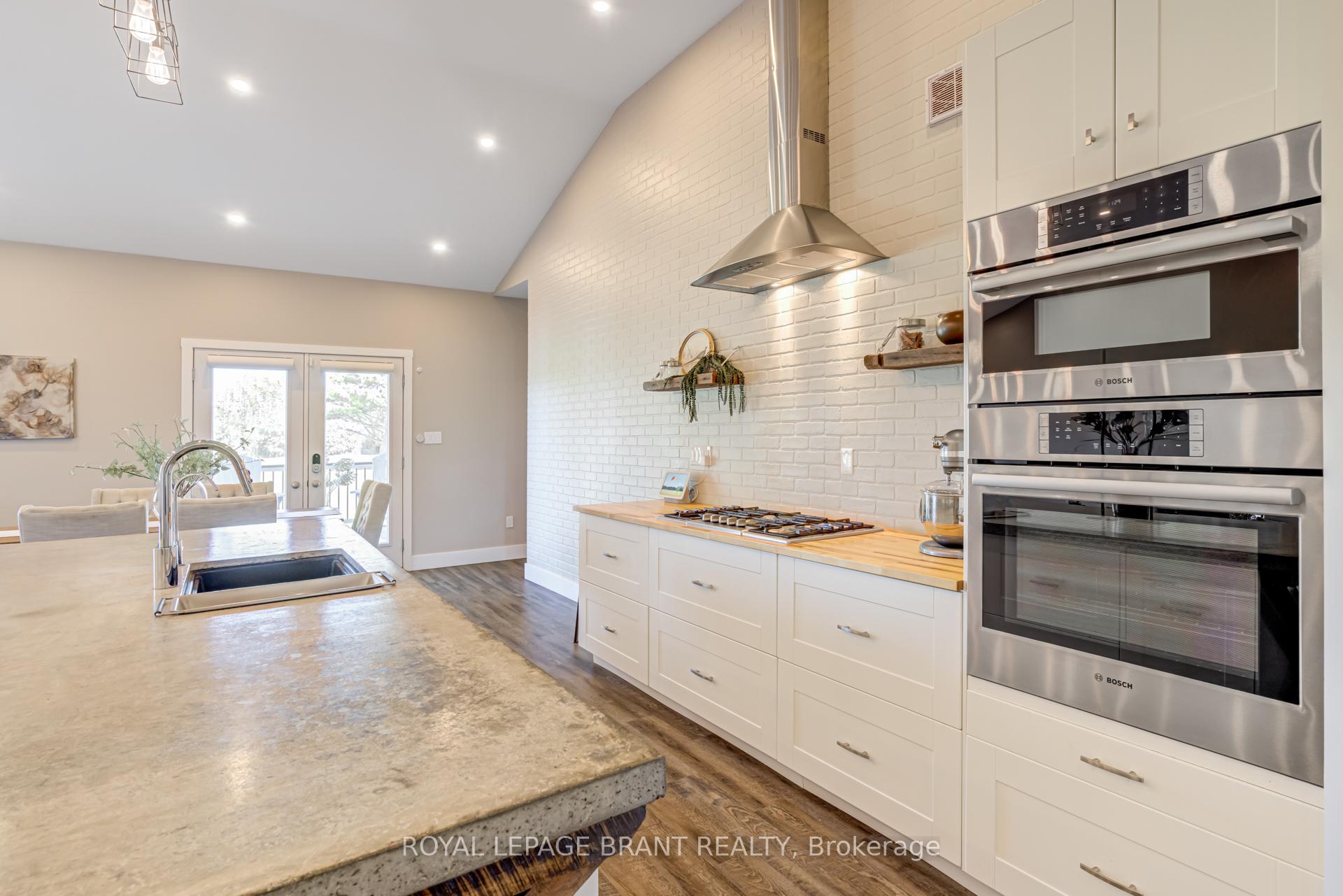 Photo 5 of 180 Royal Oak Road, Cambridge — HOMEH