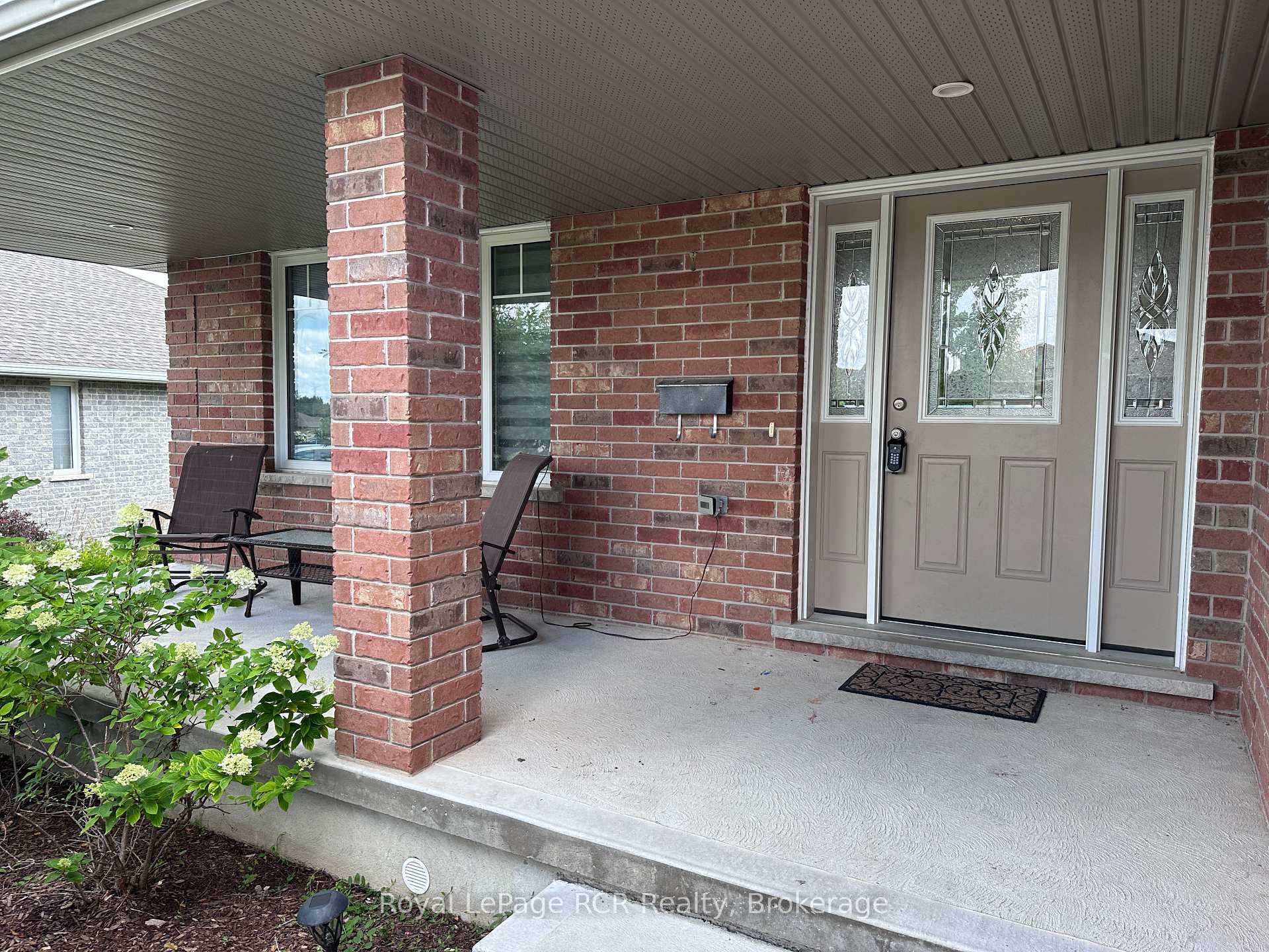 Photo 4 of 681 23rd Avenue, Hanover — HOMEH