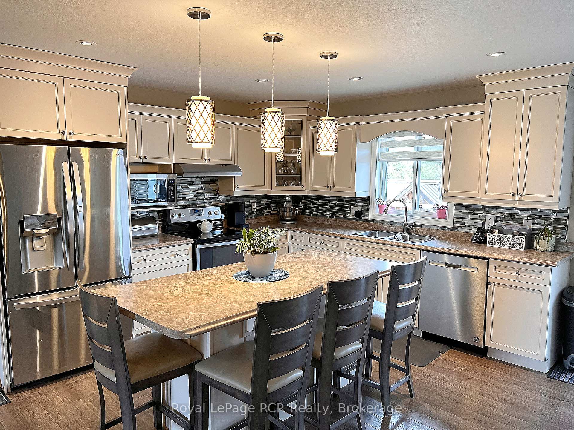 Photo 8 of 681 23rd Avenue, Hanover — HOMEH