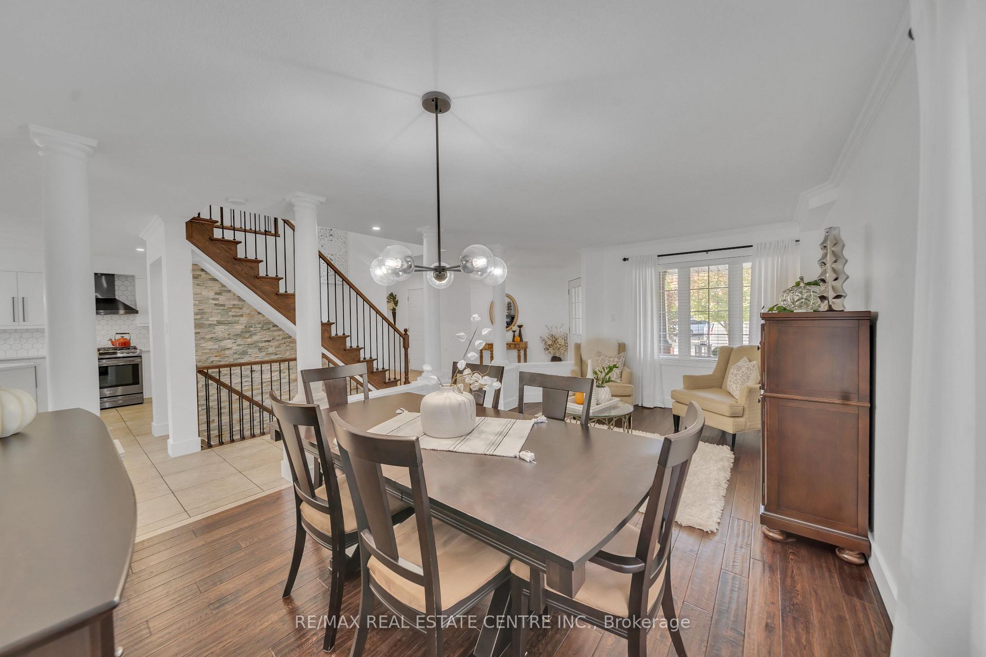 Photo 10 of 15 Yarrow Court, Kitchener — HOMEH