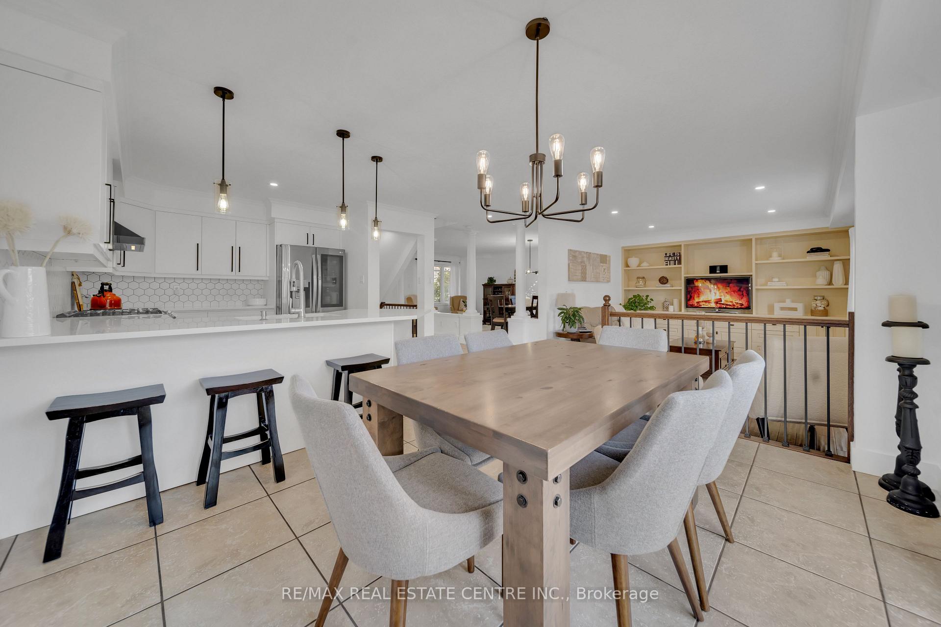 Photo 18 of 15 Yarrow Court, Kitchener — HOMEH