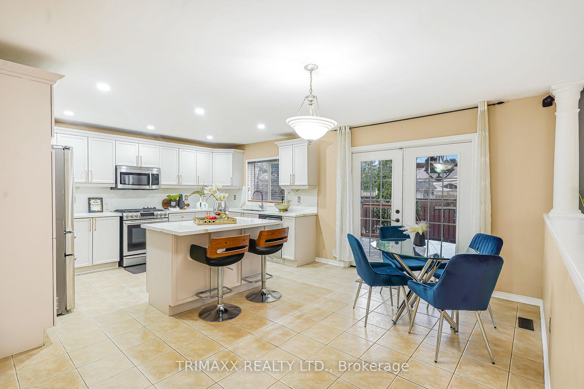 Photo 25 of 3 Turret Crescent, Brampton, Fletcher's Meadow — HOMEH