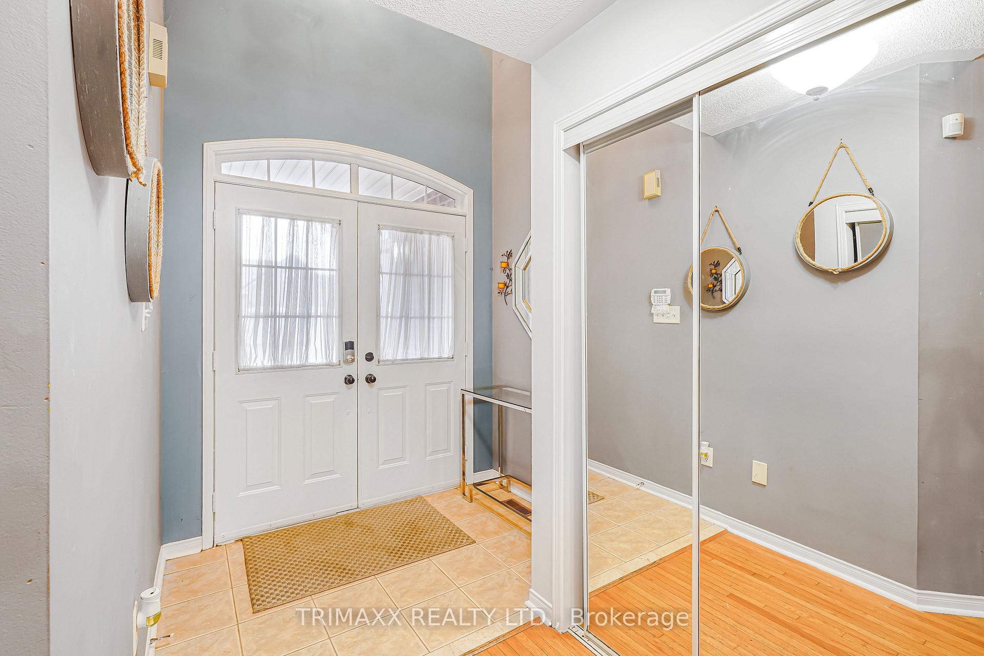 Photo 3 of 3 Turret Crescent, Brampton, Fletcher's Meadow — HOMEH