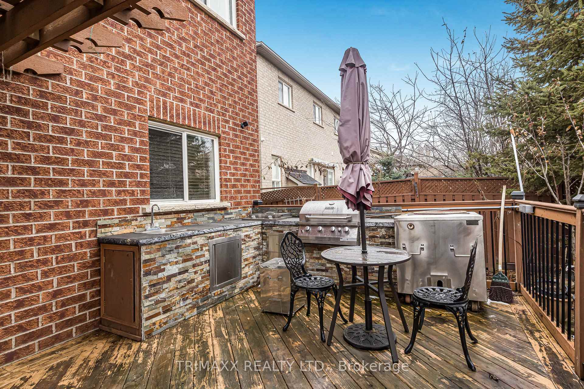 Photo 14 of 3 Turret Crescent, Brampton, Fletcher's Meadow — HOMEH