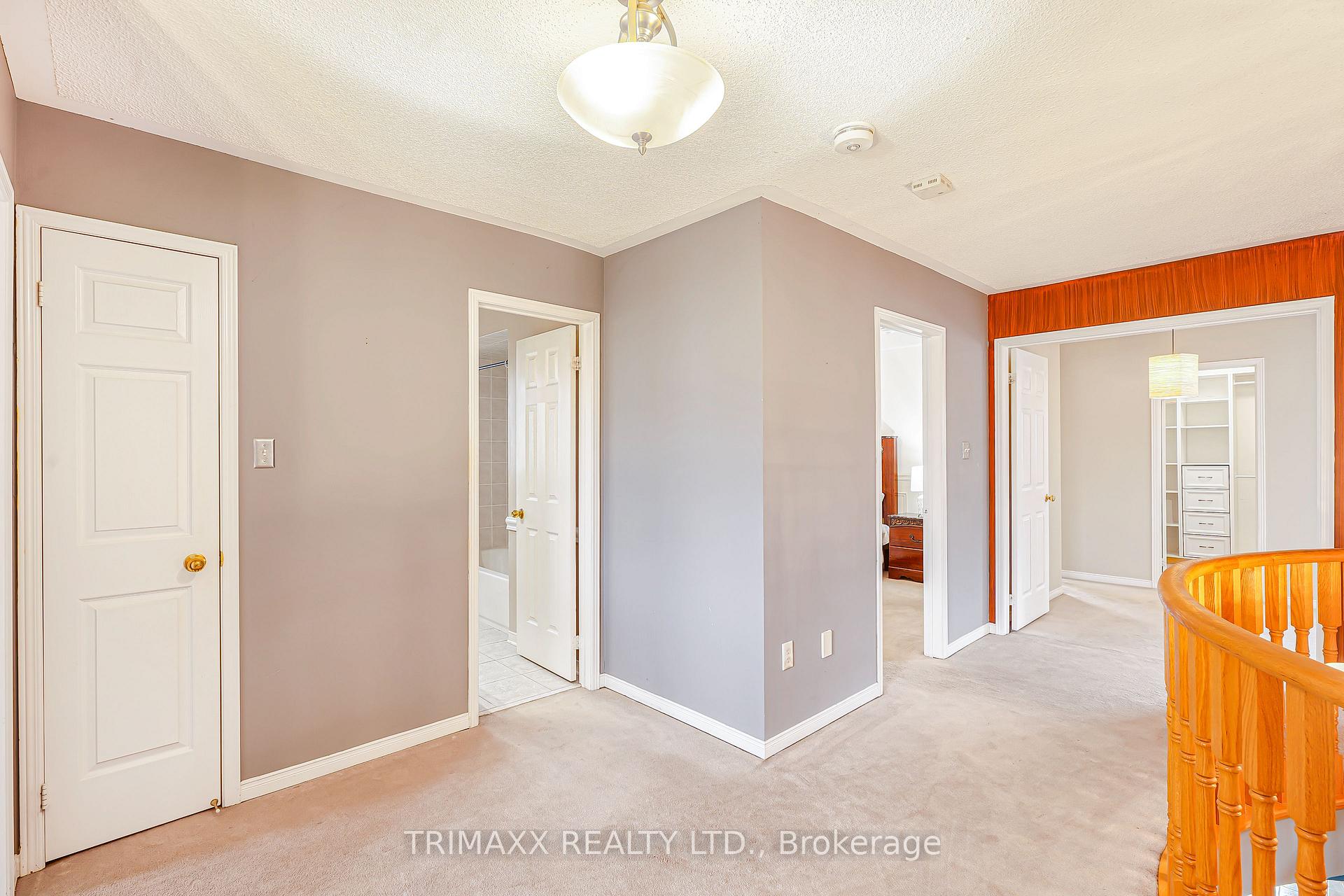 Photo 23 of 3 Turret Crescent, Brampton, Fletcher's Meadow — HOMEH