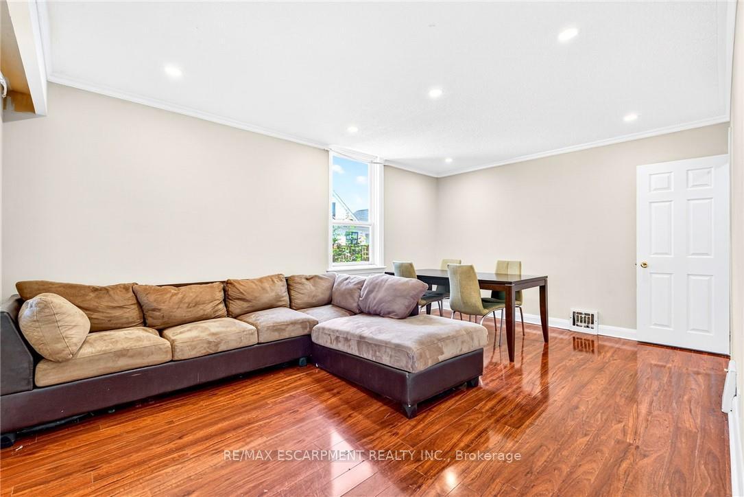 Photo 9 of 111 Leland Street, Hamilton, Ainslie Wood — HOMEH