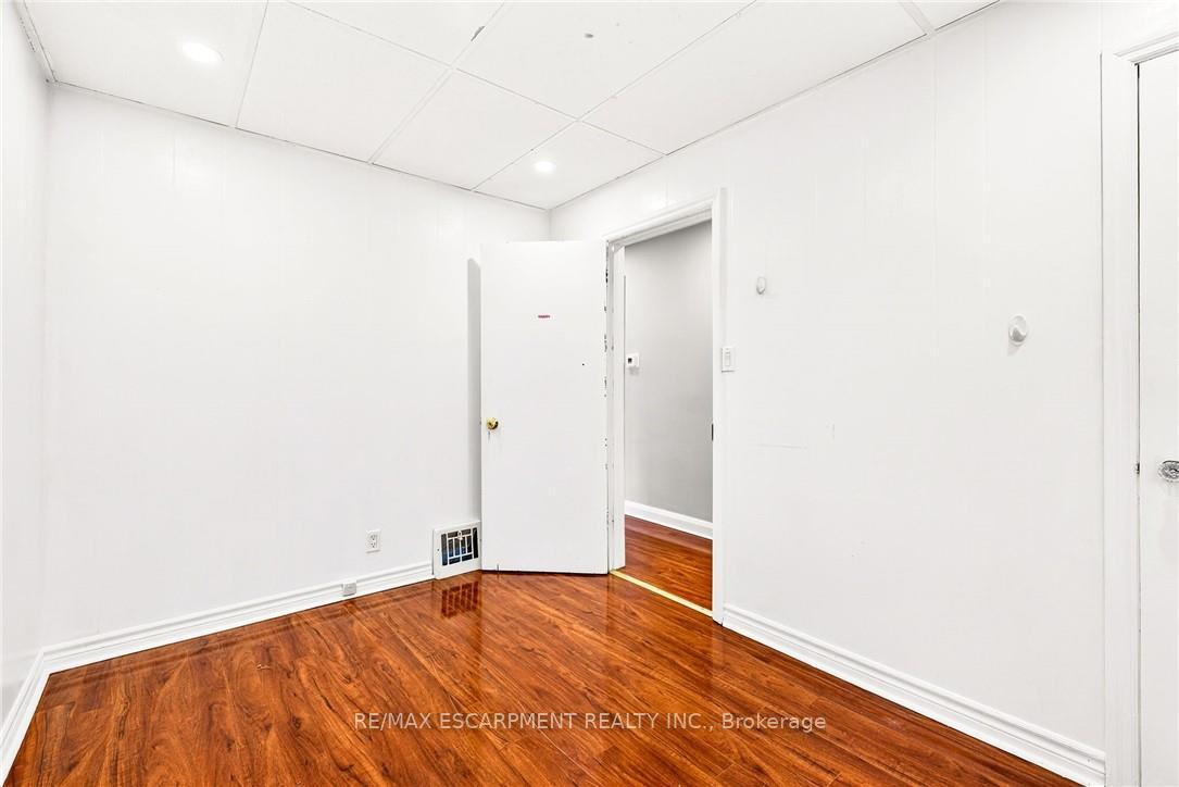 Photo 22 of 111 Leland Street, Hamilton, Ainslie Wood — HOMEH