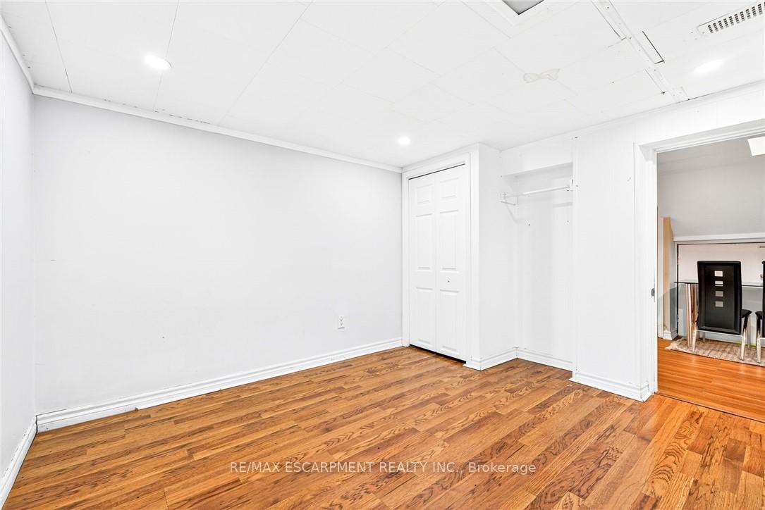 Photo 36 of 111 Leland Street, Hamilton, Ainslie Wood — HOMEH