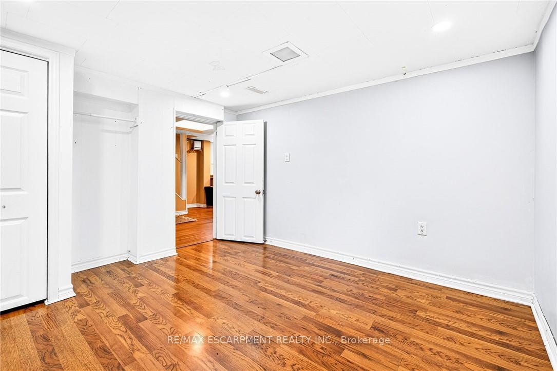 Photo 38 of 111 Leland Street, Hamilton, Ainslie Wood — HOMEH