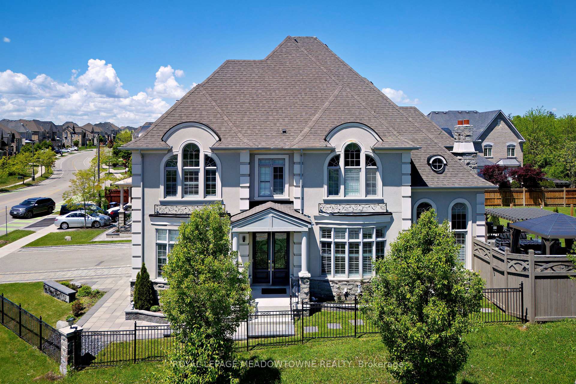 Front of 1 Royal West Drive