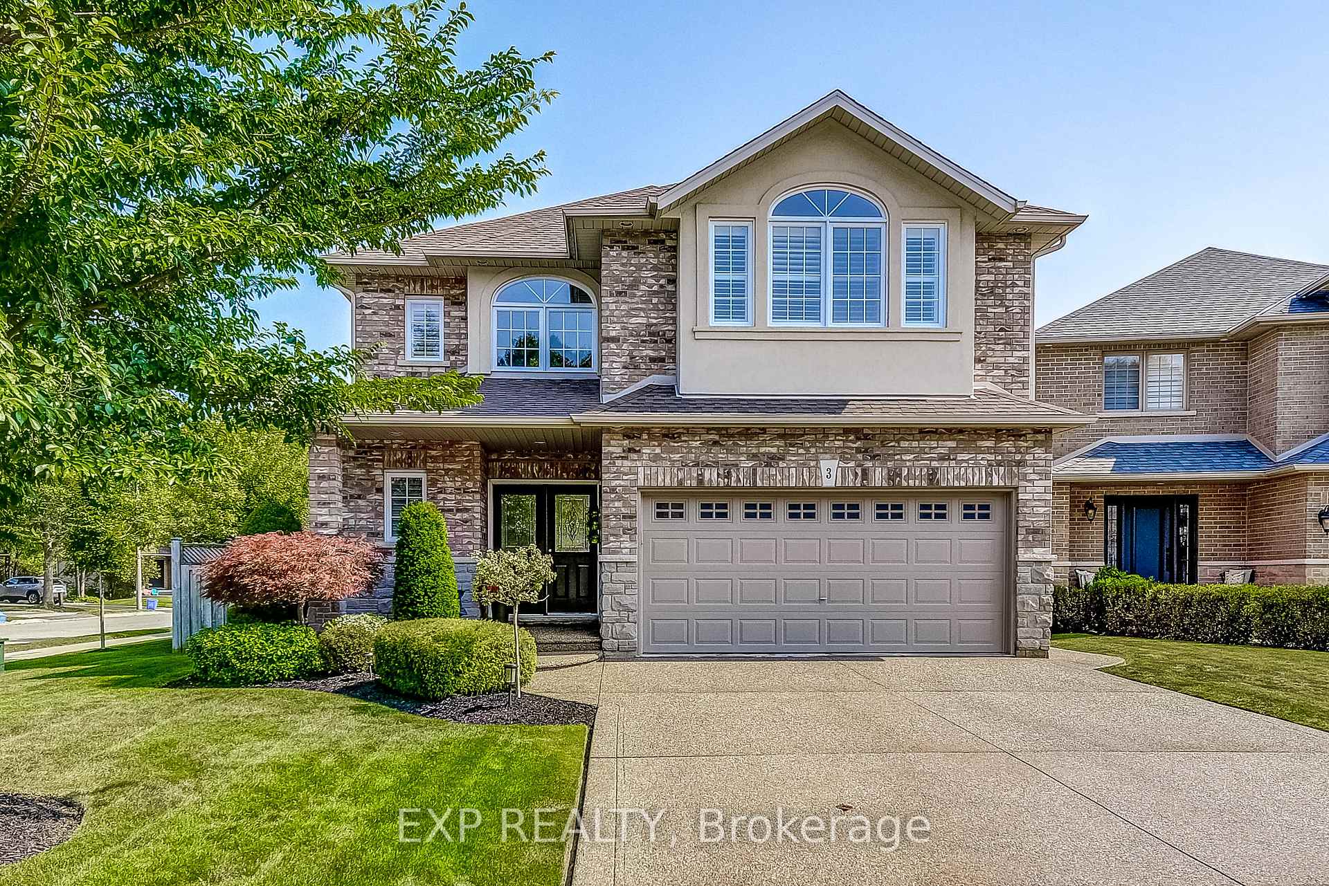 Photo 1 of 3 Cowper Court, Hamilton, Dundas — HOMEH