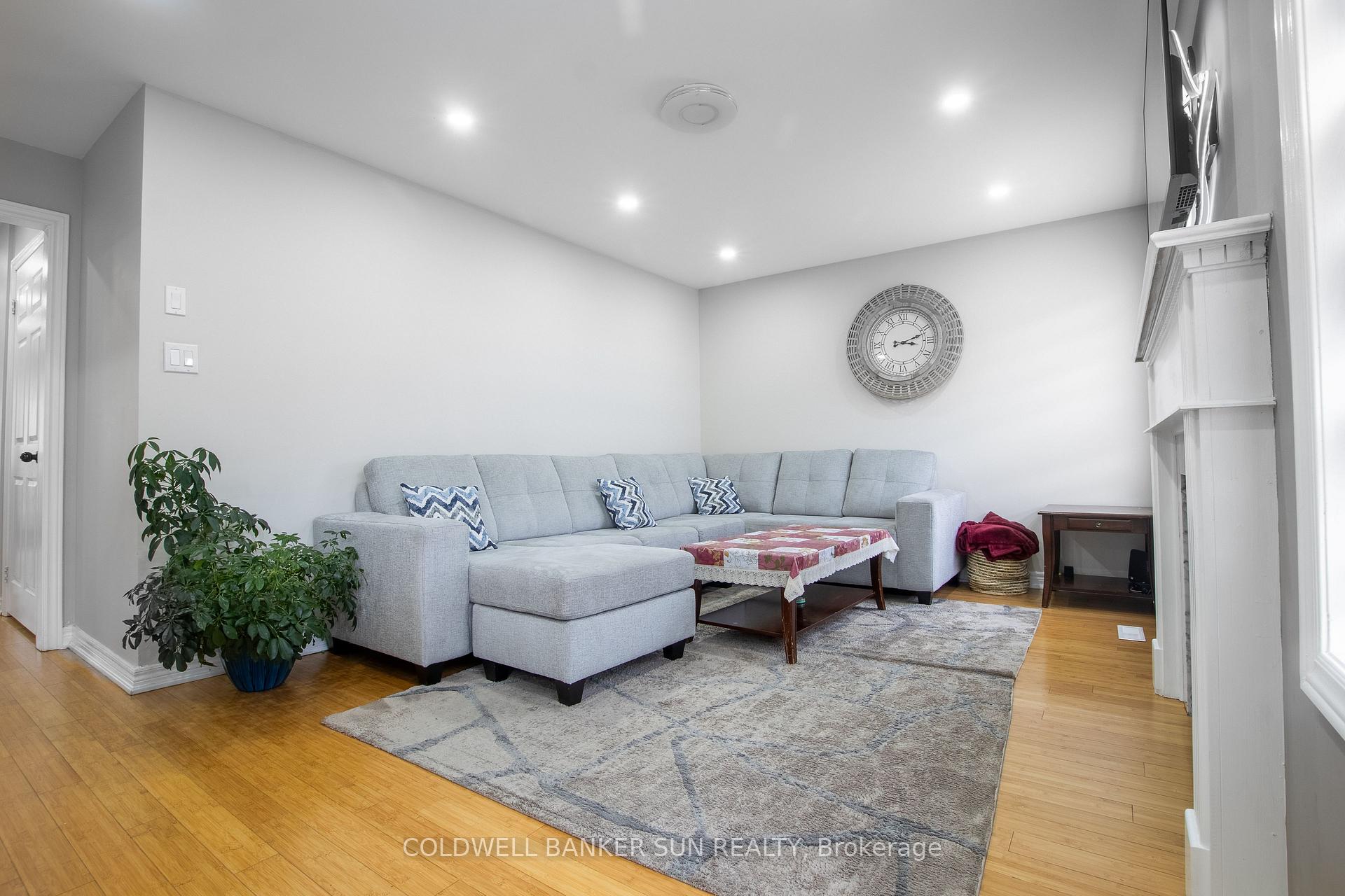 Photo 24 of 17 Flatfield Way, Brampton, Bram East — HOMEH