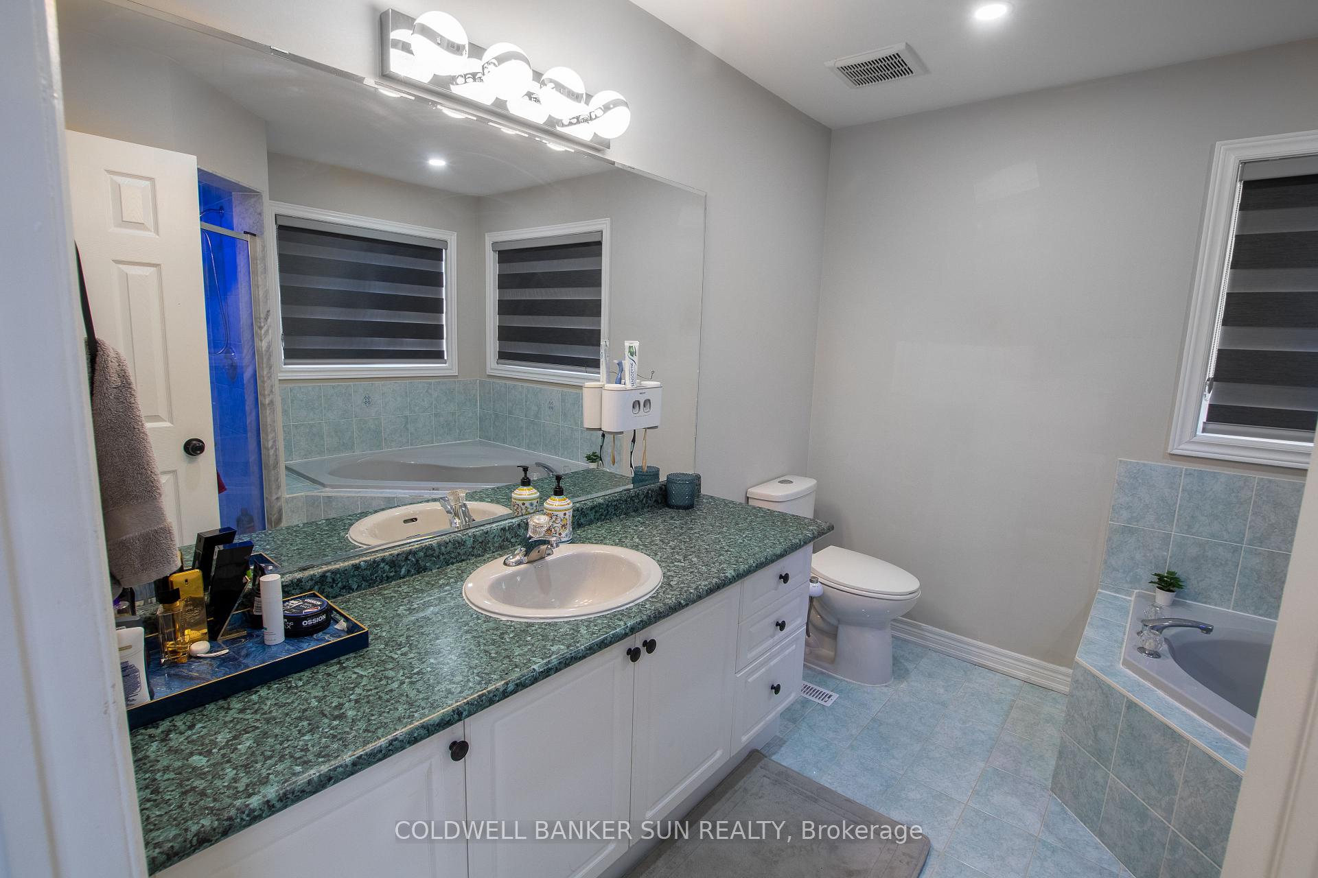 Photo 33 of 17 Flatfield Way, Brampton, Bram East — HOMEH
