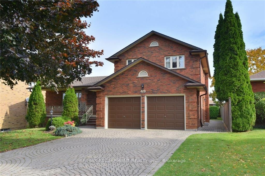 Photo 1 of 49 Nellida Crescent, Hamilton, Gurnett — HOMEH