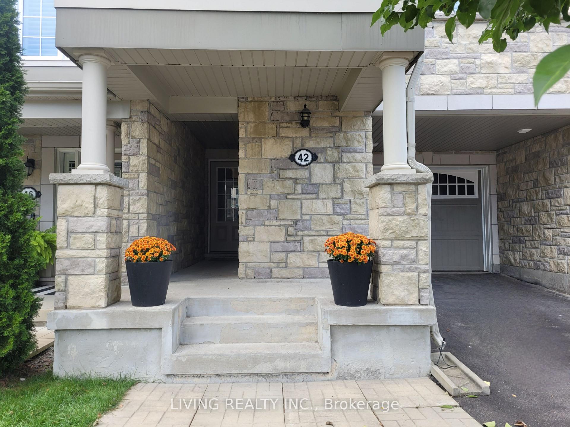 Photo 6 of 42 Stocks Lane, Aurora, Rural Aurora — HOMEH