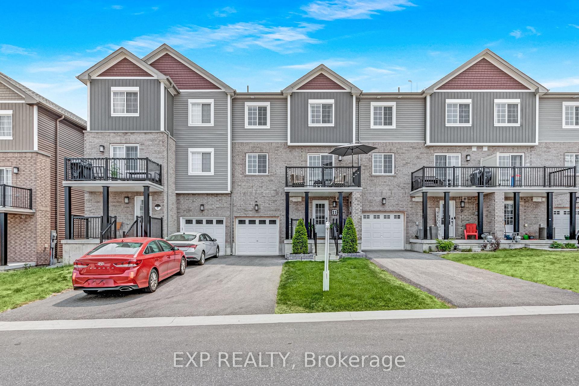 Front of 11 Kodiak Terrace