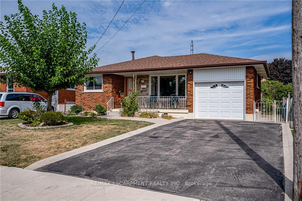 Photo 1 of 49 Anson Avenue, Hamilton, Lisgar — HOMEH