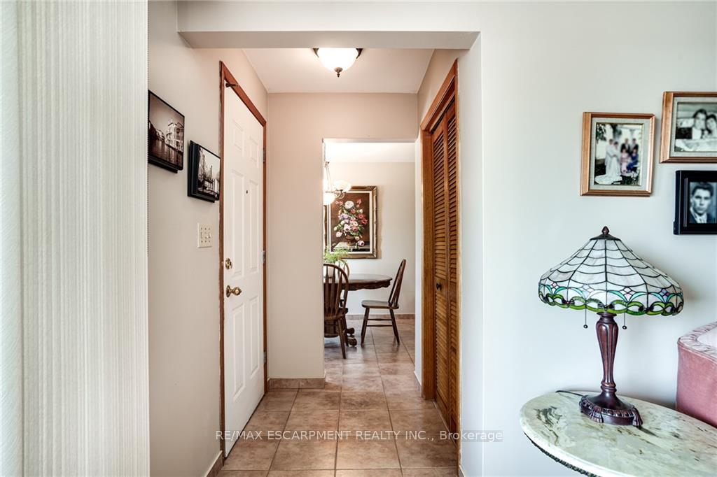 Photo 2 of 49 Anson Avenue, Hamilton, Lisgar — HOMEH