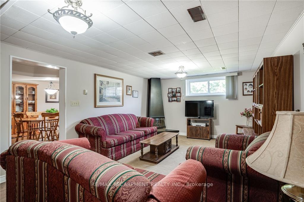 Photo 28 of 49 Anson Avenue, Hamilton, Lisgar — HOMEH