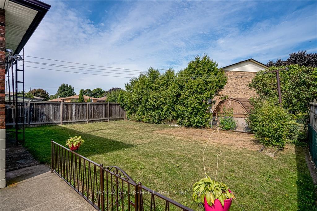 Photo 31 of 49 Anson Avenue, Hamilton, Lisgar — HOMEH