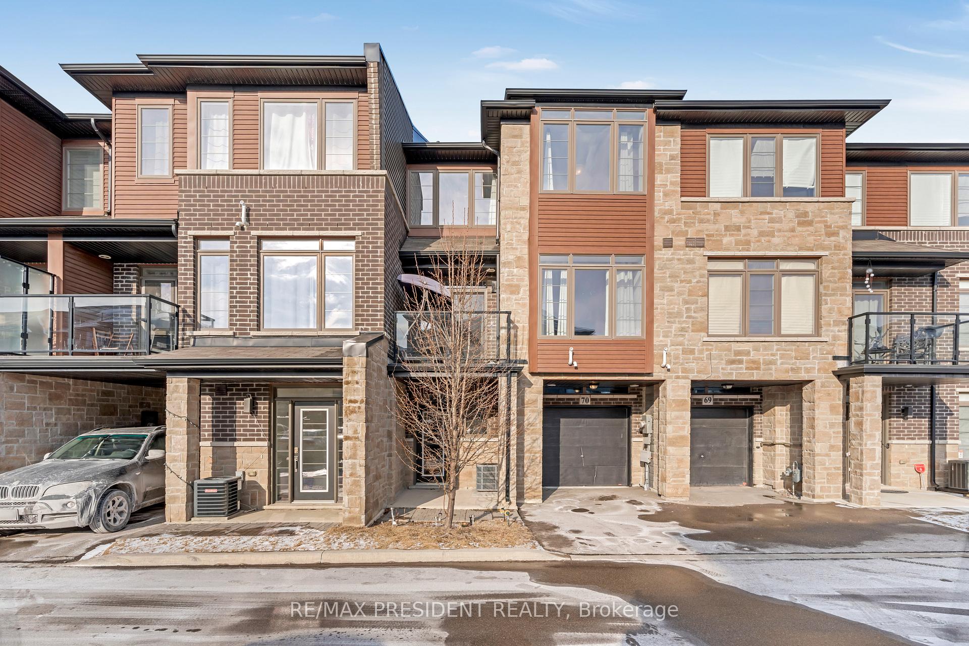 Photo 1 of Unit 70, 30 Times Square Boulevard, Hamilton, Stoney Creek Mountain — HOMEH