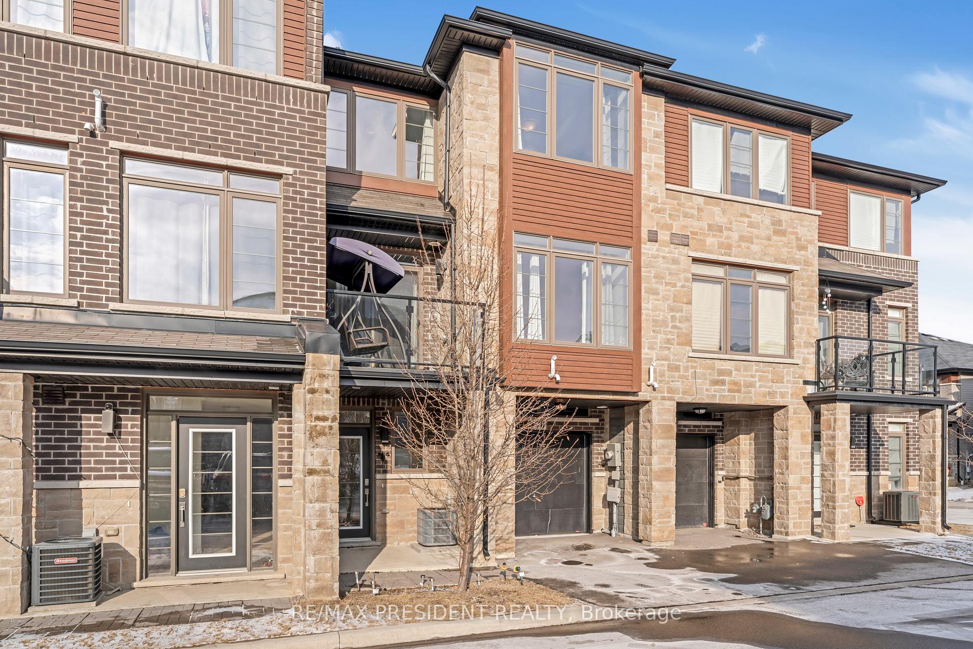 Photo 5 of Unit 70, 30 Times Square Boulevard, Hamilton, Stoney Creek Mountain — HOMEH