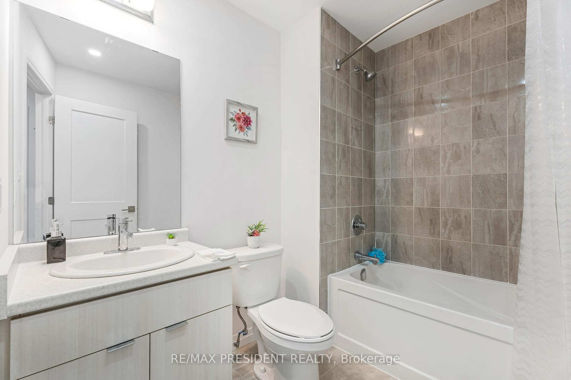 Photo 23 of Unit 70, 30 Times Square Boulevard, Hamilton, Stoney Creek Mountain — HOMEH