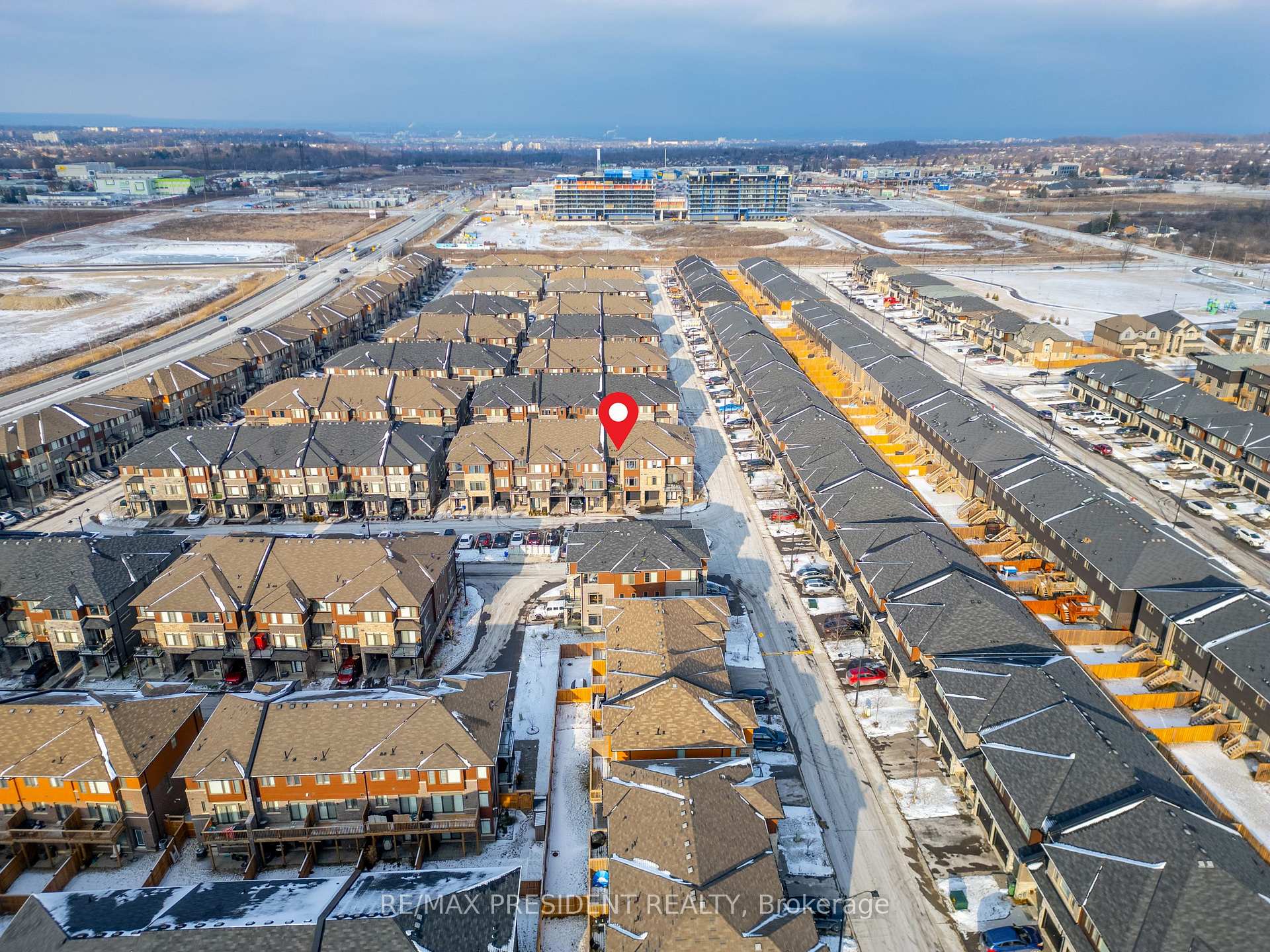 Photo 32 of Unit 70, 30 Times Square Boulevard, Hamilton, Stoney Creek Mountain — HOMEH