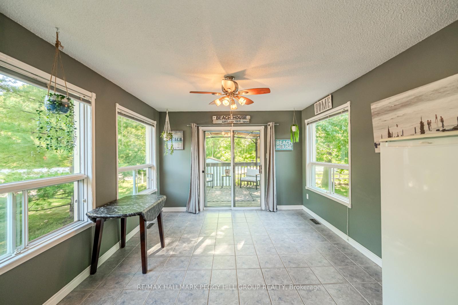 Photo 4 of 3 Donald Crescent, Wasaga Beach — HOMEH