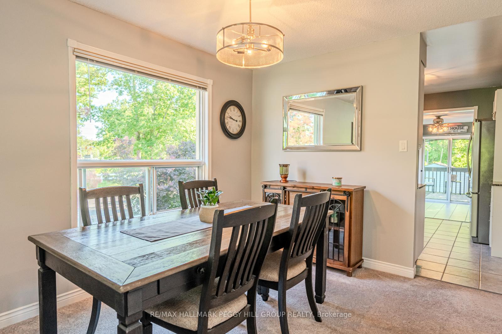 Photo 6 of 3 Donald Crescent, Wasaga Beach — HOMEH