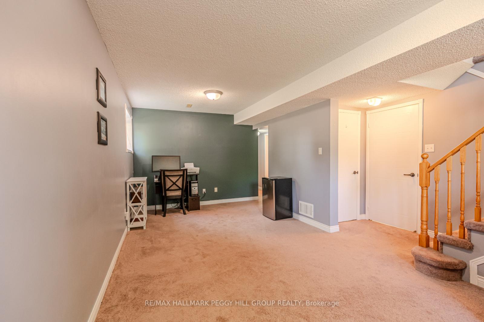 Photo 17 of 3 Donald Crescent, Wasaga Beach — HOMEH