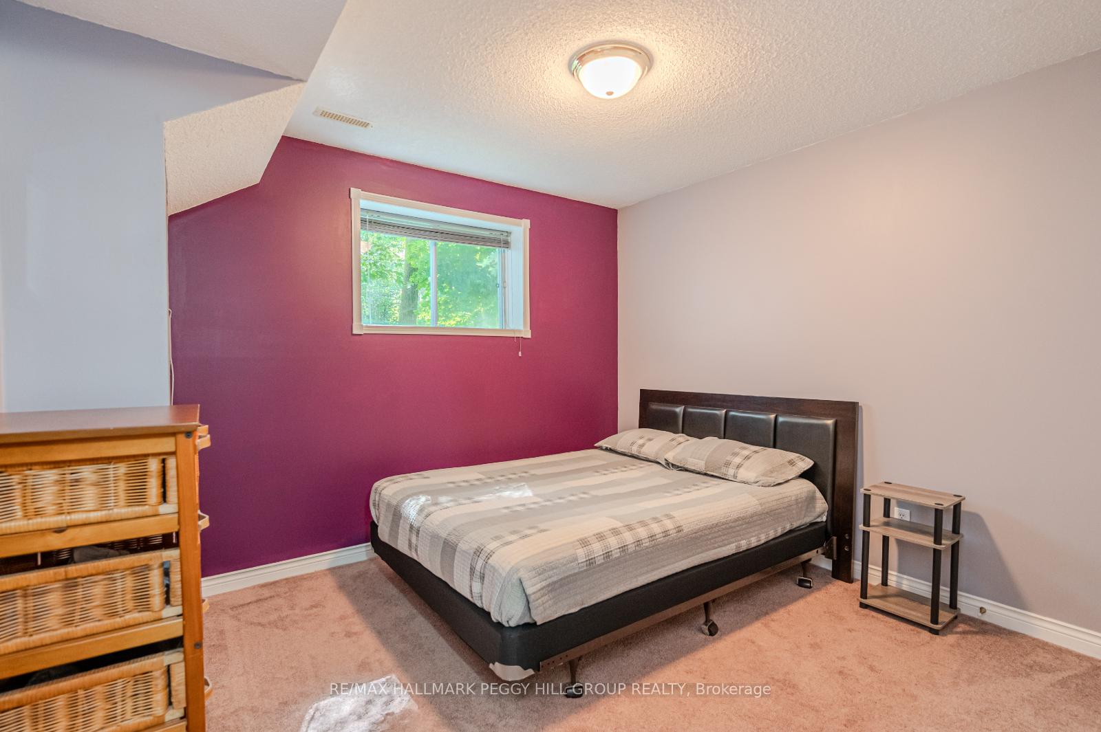 Photo 16 of 3 Donald Crescent, Wasaga Beach — HOMEH
