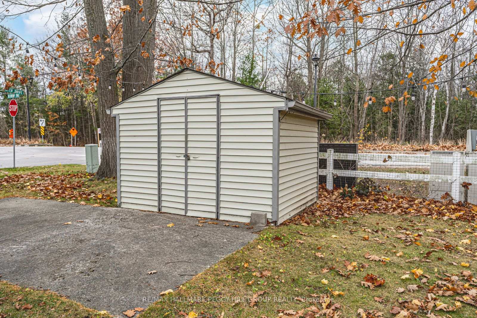 Photo 14 of 3 Donald Crescent, Wasaga Beach — HOMEH