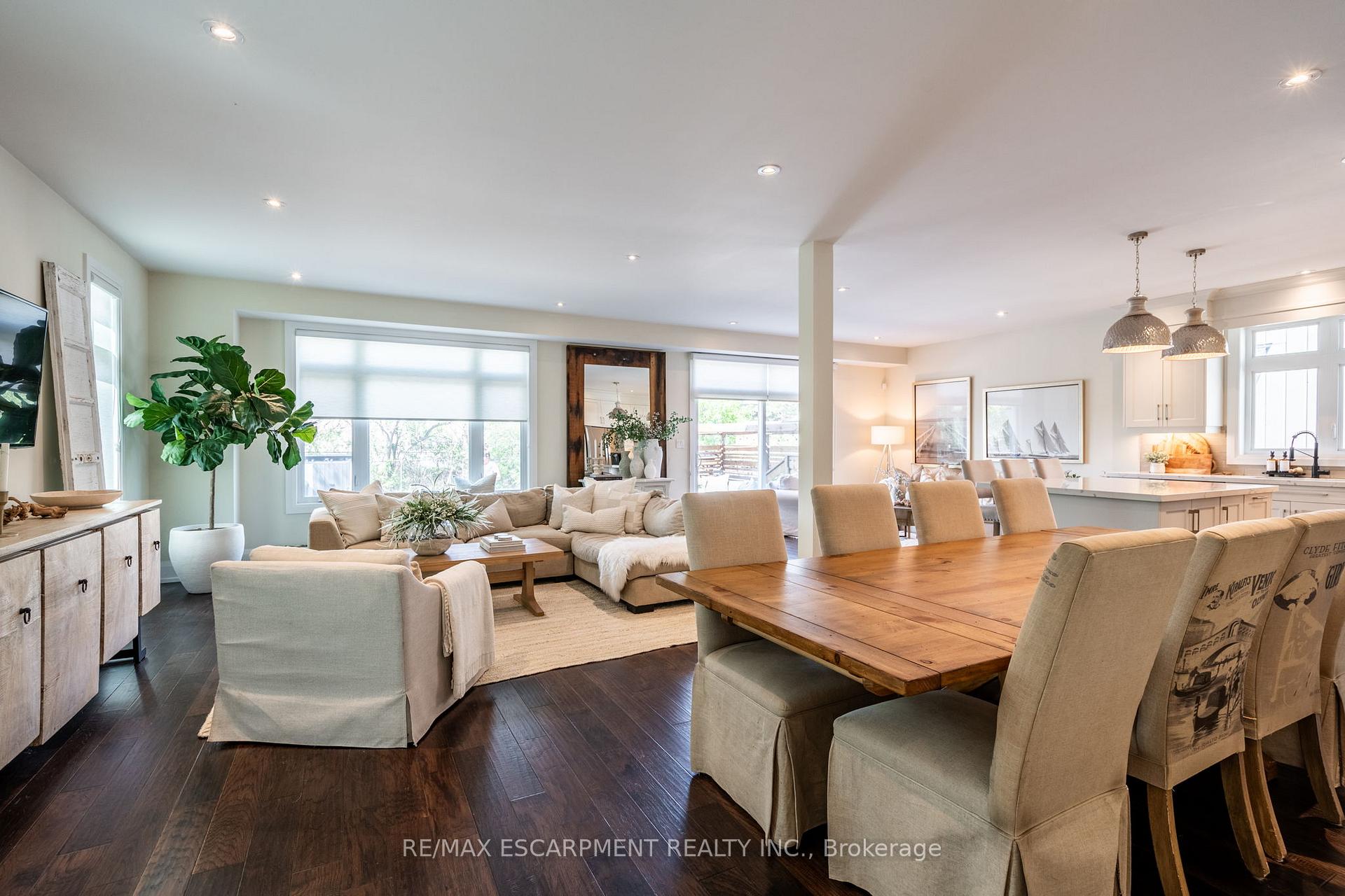 Photo 8 of 962 Beach Boulevard, Hamilton, Hamilton Beach — HOMEH