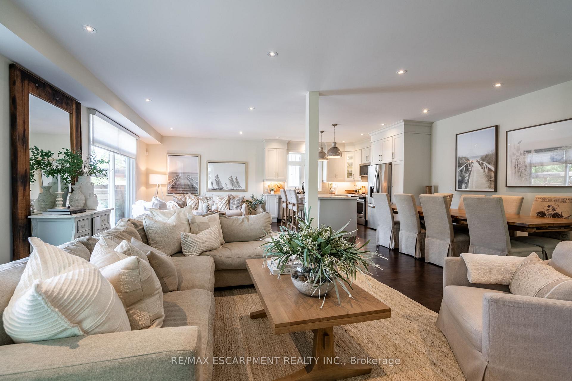 Photo 7 of 962 Beach Boulevard, Hamilton, Hamilton Beach — HOMEH