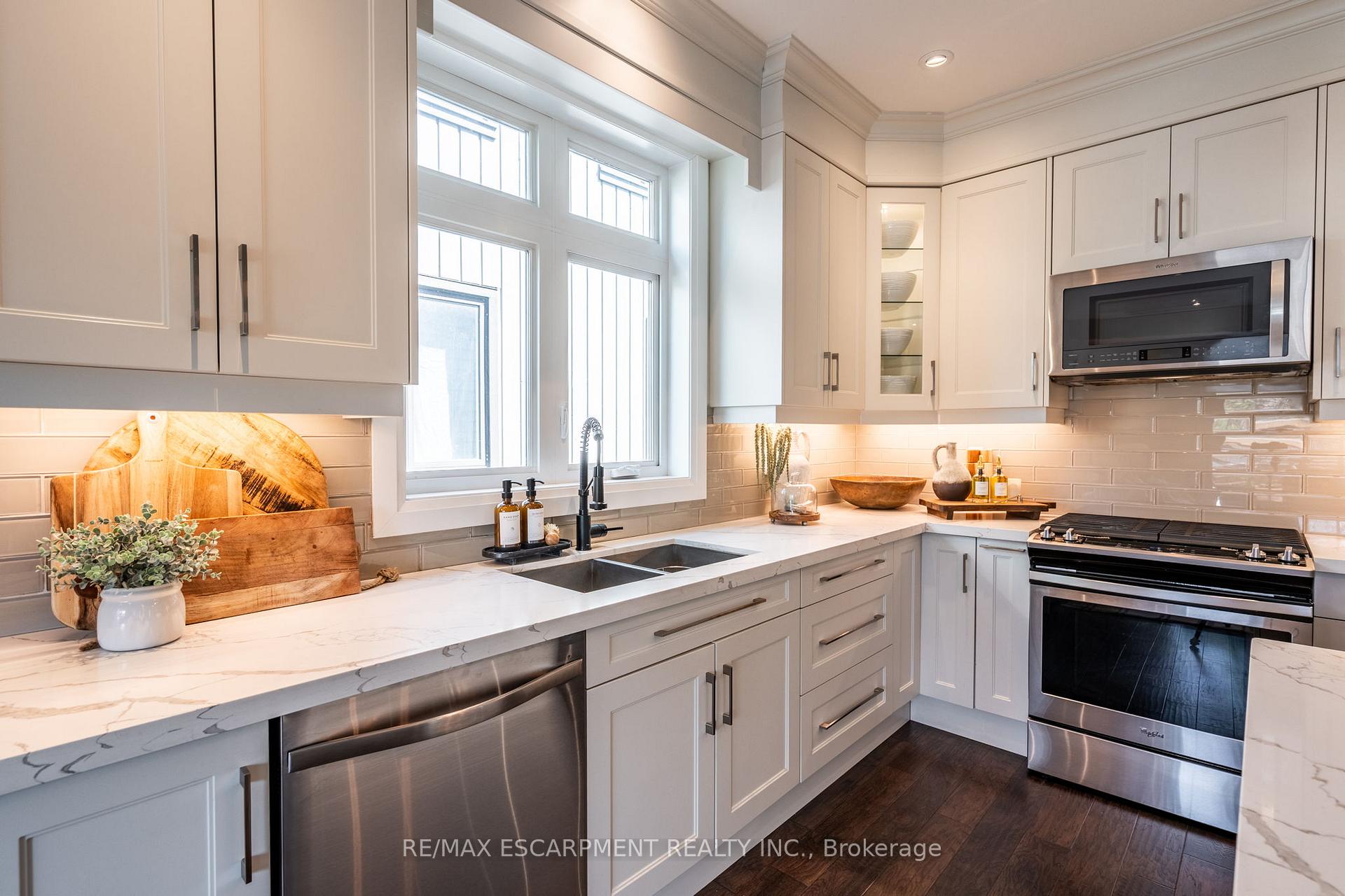 Photo 24 of 962 Beach Boulevard, Hamilton, Hamilton Beach — HOMEH