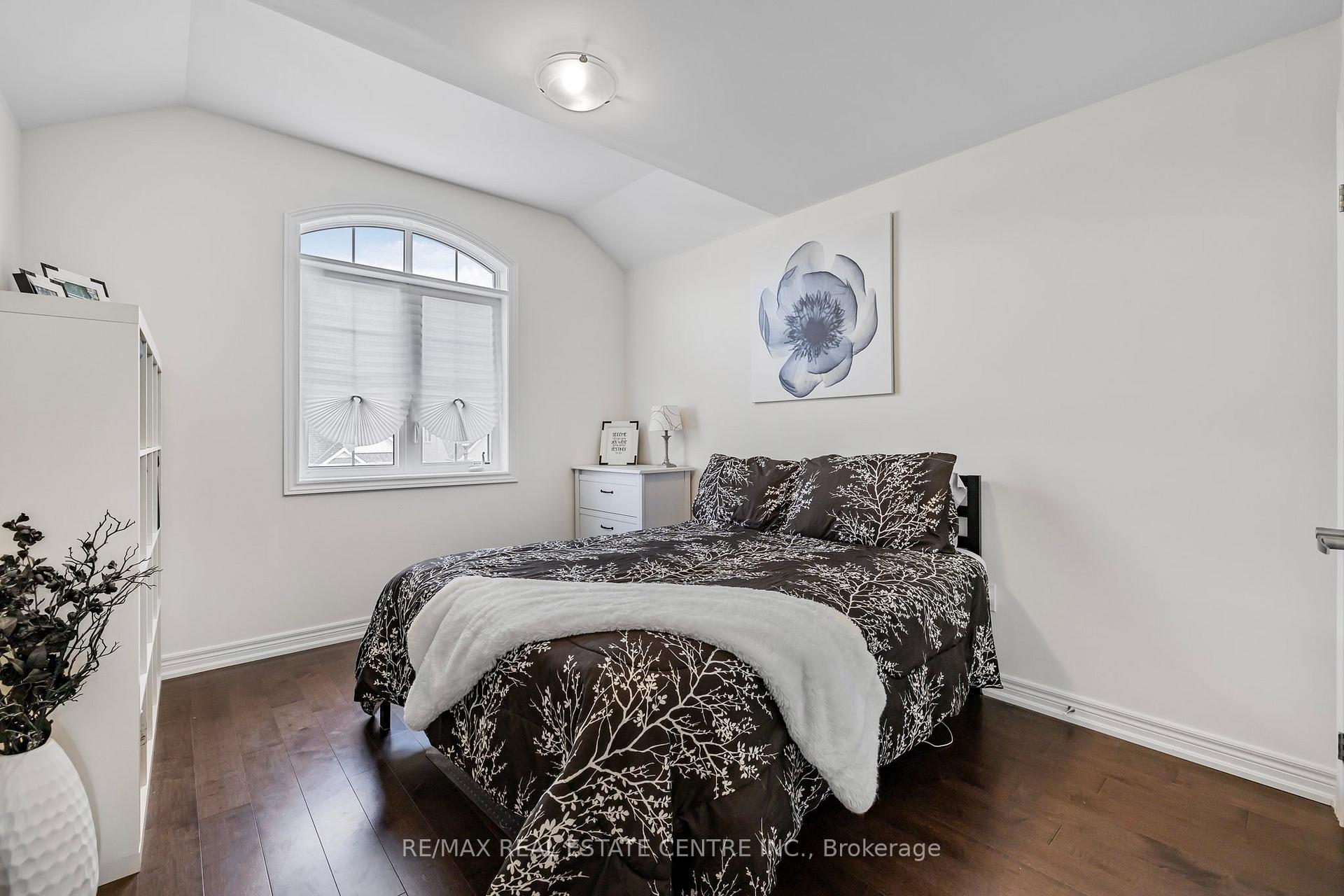Photo 14 of 339 Stewart Street, Shelburne — HOMEH