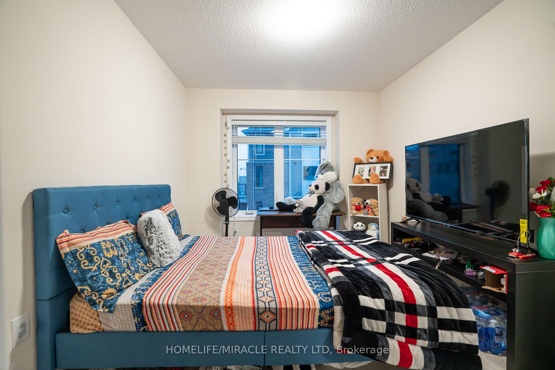 Photo 10 of Unit 45, 100 Hollywood Court E, Cambridge — HOMEH
