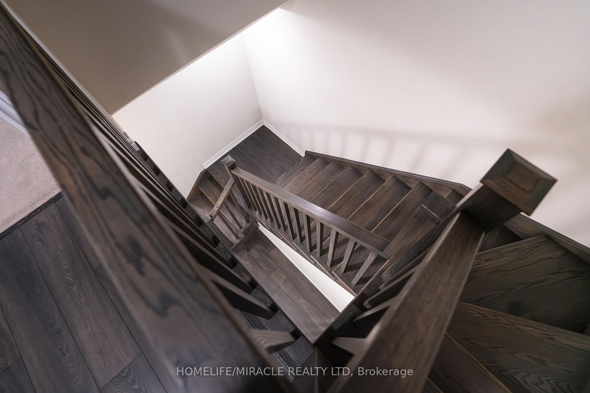 Photo 14 of Unit 45, 100 Hollywood Court E, Cambridge — HOMEH